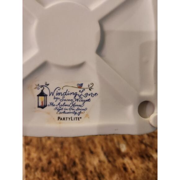 Partylite The Winding Lane By Susan Winget The Arbor House Votive Tealight Boxed - Picture 8 of 10